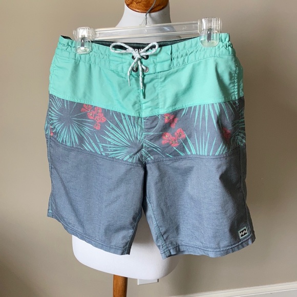 Billabong Lo Tides board shorts